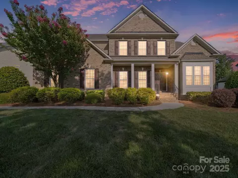 1317 Wynhurst Dr, Waxhaw, NC 28173