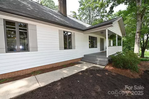 5643 Wesley St, Hickory, NC 28601 photo 19