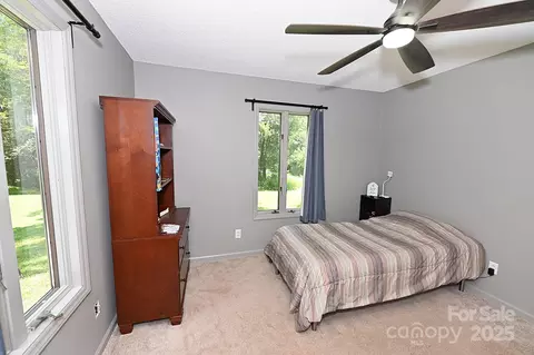 5643 Wesley St, Hickory, NC 28601 photo 23