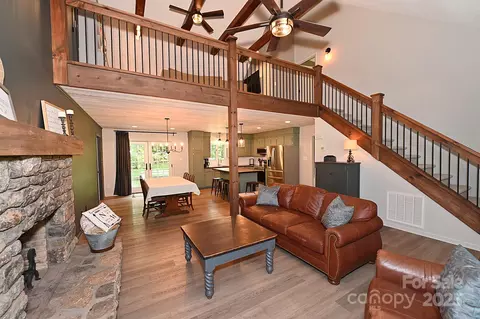 5643 Wesley St, Hickory, NC 28601 photo 12