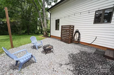 5643 Wesley St, Hickory, NC 28601 photo 20