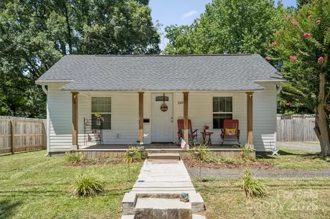 249 Institute St, Mooresville, NC 28115