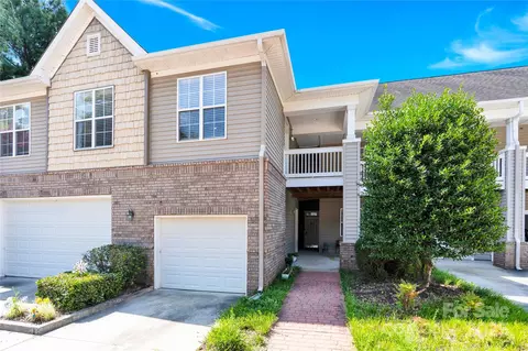 9053 Rosalyn Glen Rd, Cornelius, NC 28031