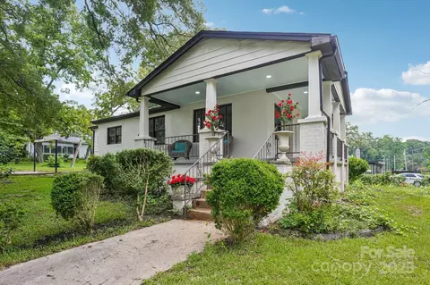 301 E Lee Ave, Bessemer City, NC 28016