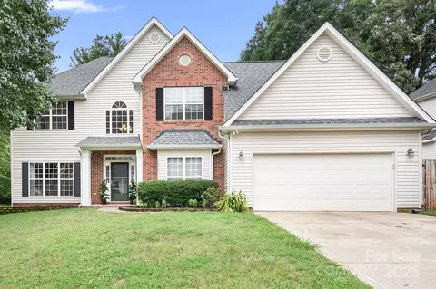 12501 Vantage Point Ln, Huntersville, NC 28078