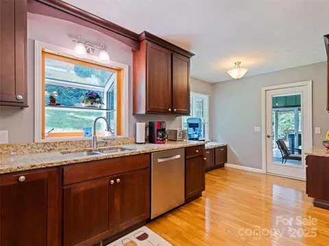 401 Nelson St, Clyde, NC 28721 photo 25