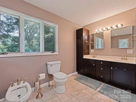 401 Nelson St, Clyde, NC 28721 photo 37