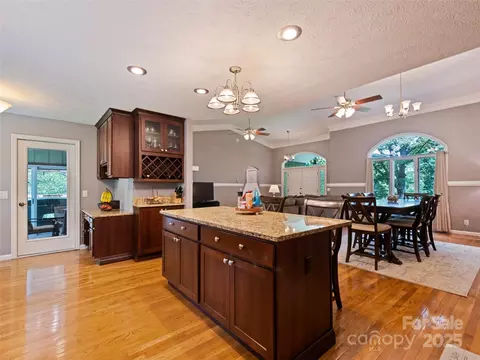 401 Nelson St, Clyde, NC 28721 photo 24