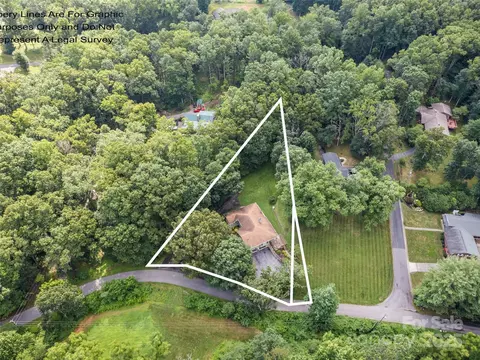 401 Nelson St, Clyde, NC 28721 photo 7