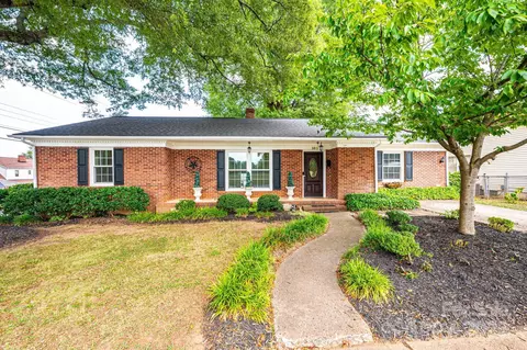 103 S C Ave, Maiden, NC 28650