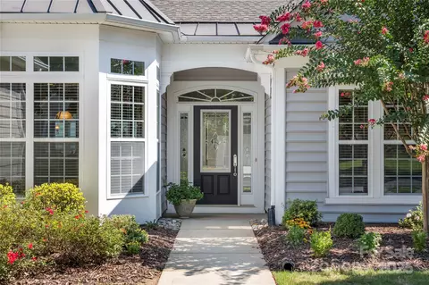 36127 Watsonia St, Fort Mill, SC 29707