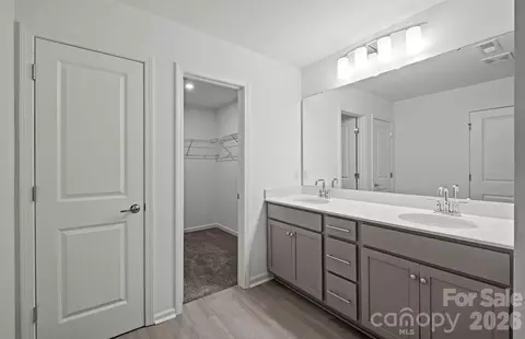 Entry Way - 3625 Edisto Pl, Monroe, NC 28110 photo 3 of 4
