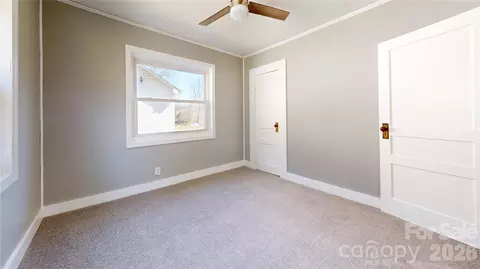 Bedroom - 882 Poison Cove Rd, Clyde, NC 28721 photo 3 of 3