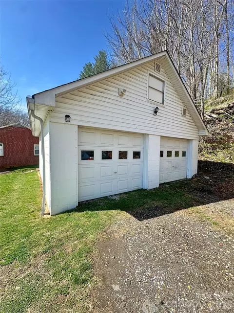 Exterior - 882 Poison Cove Rd, Clyde, NC 28721 photo 3 of 3