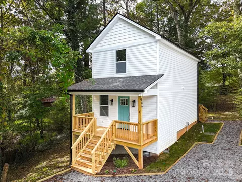 186 Johnston Blvd, Asheville, NC 28806
