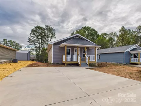 251 Hauss Ridge Se Rd SE, Valdese, NC 28690