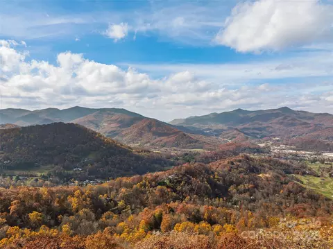 44 Weatherwatch Lane #44, Waynesville, NC 28786