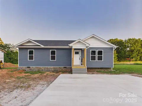269 Pleasant Hill Rd, Hudson, NC 28638