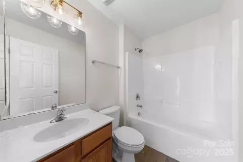5000 Rivrbd Lan Ln #E, Cramerton, NC 28032 photo 15