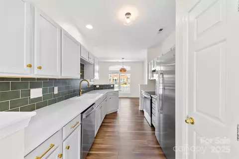 5000 Rivrbd Lan Ln #E, Cramerton, NC 28032 photo 7