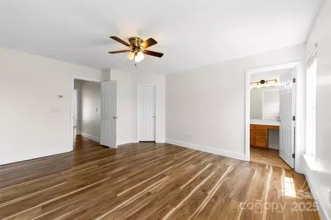 5000 Rivrbd Lan Ln #E, Cramerton, NC 28032 photo 17