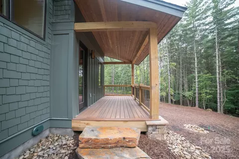 Exterior - 92 Rusty Hook Rd, Nebo, NC 28761 photo 3 of 12