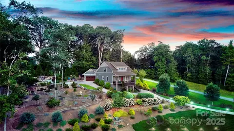 6 Temujin Dr, Leicester, NC 28748