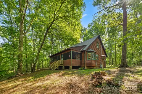 Exterior - 916 Coopers Gap Rd, Mill Spring, NC 28756 photo 4 of 7