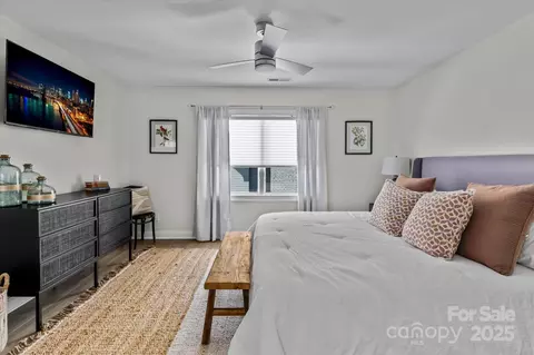 Bedroom - 18916 Riverwind Ln, Davidson, NC 28036 photo 2 of 2