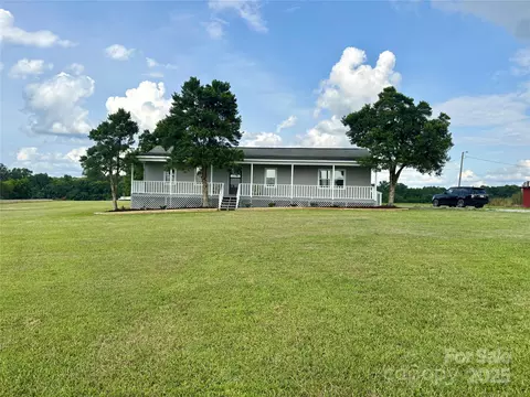 Exterior - 3123 Stack Rd, Monroe, NC 28112 photo 2 of 8