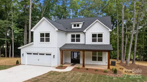8709 Providence S 2 Rd S #2, Waxhaw, NC 28173