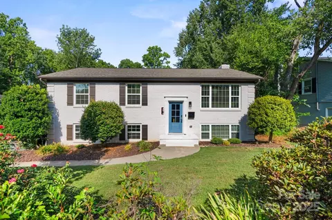 4816 Fairheath Rd, Charlotte, NC 28210