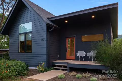 962 Riceville Rd, Asheville, NC 28805
