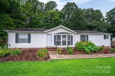 703 Lowland Dairy Rd, Mount Holly, NC 28120