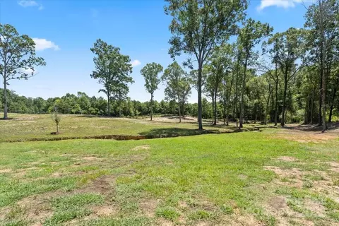 2518 Cabarrus Farms Rd, Midland, NC 28107
