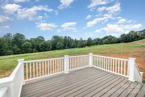 729 32nd Ne St NE, Conover, NC 28613 photo 23