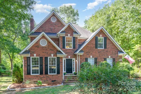 8249 Hunley Ridge Rd, Matthews, NC 28104