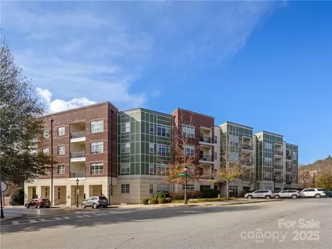 42 Schenck 109 Pkwy #109, Asheville, NC 28803