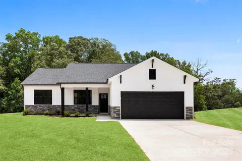 153 Pumice Dr, Statesville, NC 28625