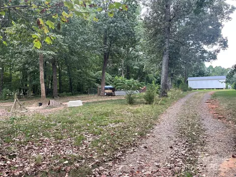 Exterior - 5790 Summer Ln, Cherryville, NC 28021 photo 1 of 13