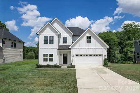 5242 Rocky River Crossing Rd, Harrisburg, NC 28075