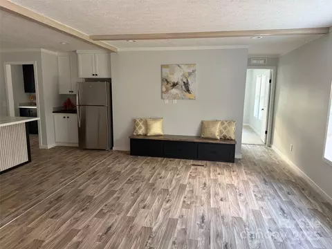 3093 Bear Trail Dr, Lenoir, NC 28645
