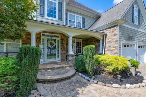 Exterior - 779 Fairway Point Dr, Tega Cay, SC 29708 photo 3 of 13