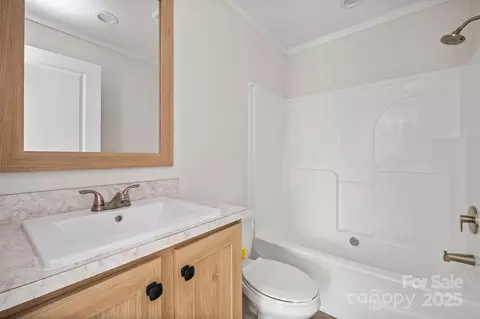 Other - 3045 8th Se Ave SE, Conover, NC 28613 photo 6 of 9