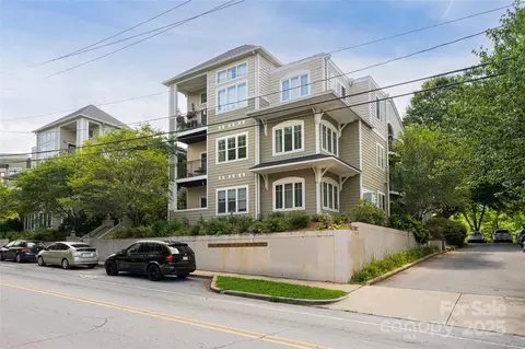 64 Clingman 207 Ave #207, Asheville, NC 28801