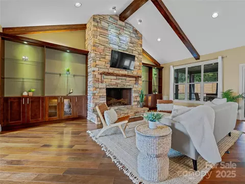 Living - 88 Ledgestone Dr, Fairview, NC 28730 photo 4 of 4