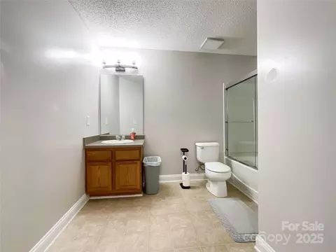 Bath - 4724 Kiddle Ln, Monroe, NC 28110 photo 6 of 6