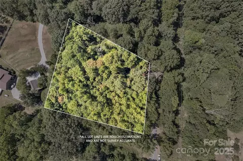 608 Rollingbrook Rd, Kings Mountain, NC 28086
