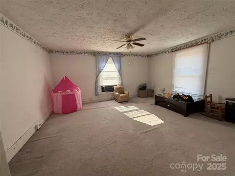 Bedroom - 17 3rd St, Marion, NC 28752 photo 3 of 4
