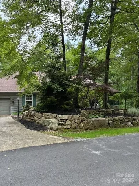 23 Dvga Ct, Brevard, NC 28712 photo 4